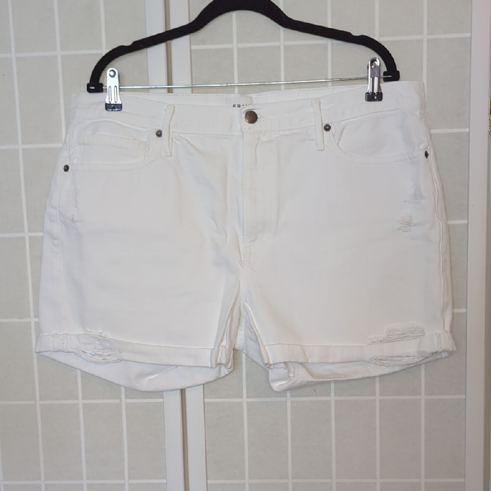 Frame Le Beau White Distressed Women's Shorts